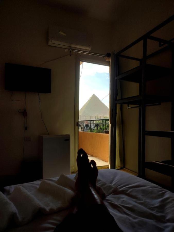 Auberge de jeunesse Anubis Kingdom Pyramids à Kafret el-Gabal Extérieur photo