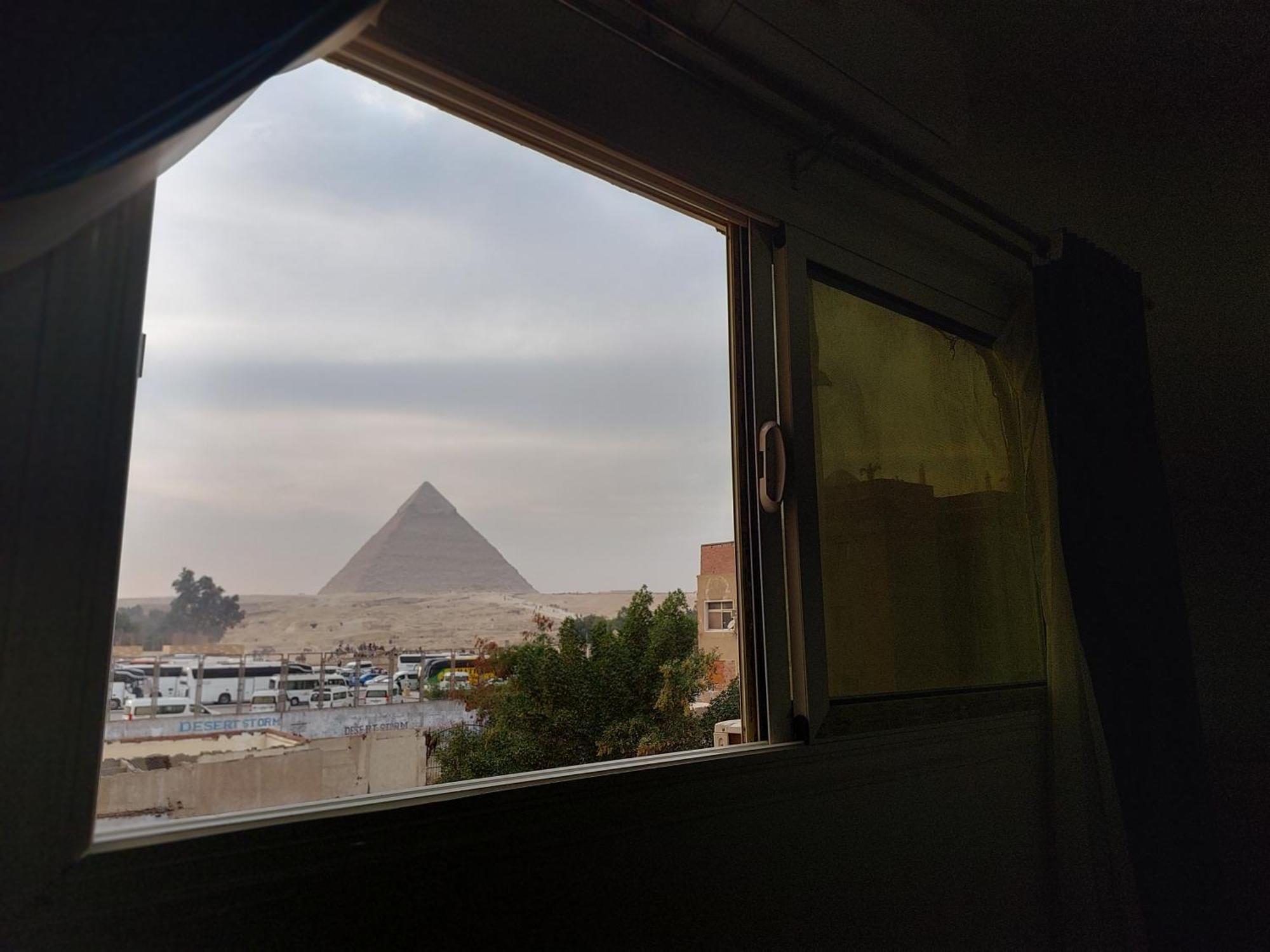 Auberge de jeunesse Anubis Kingdom Pyramids à Kafret el-Gabal Extérieur photo