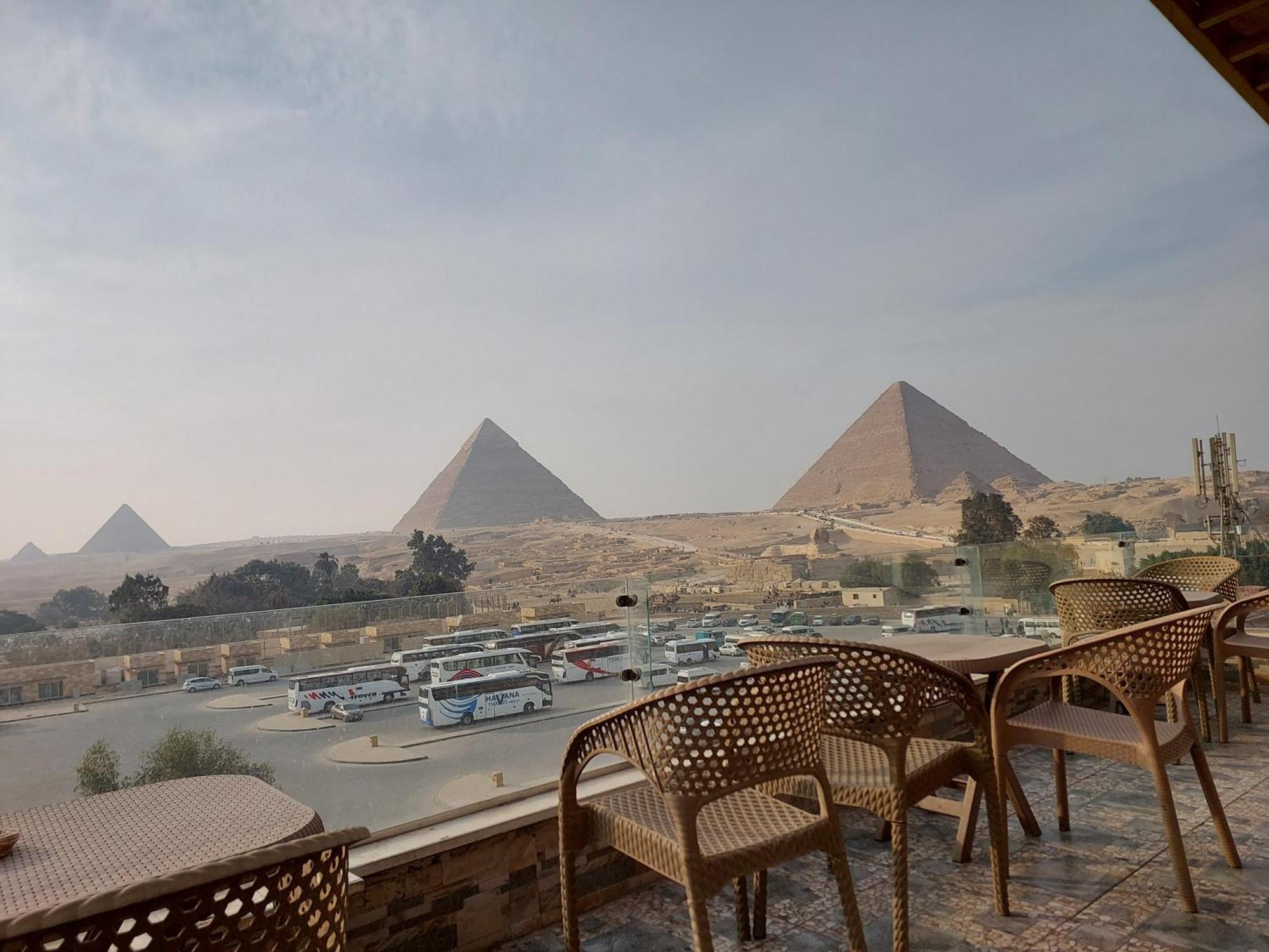 Auberge de jeunesse Anubis Kingdom Pyramids à Kafret el-Gabal Extérieur photo