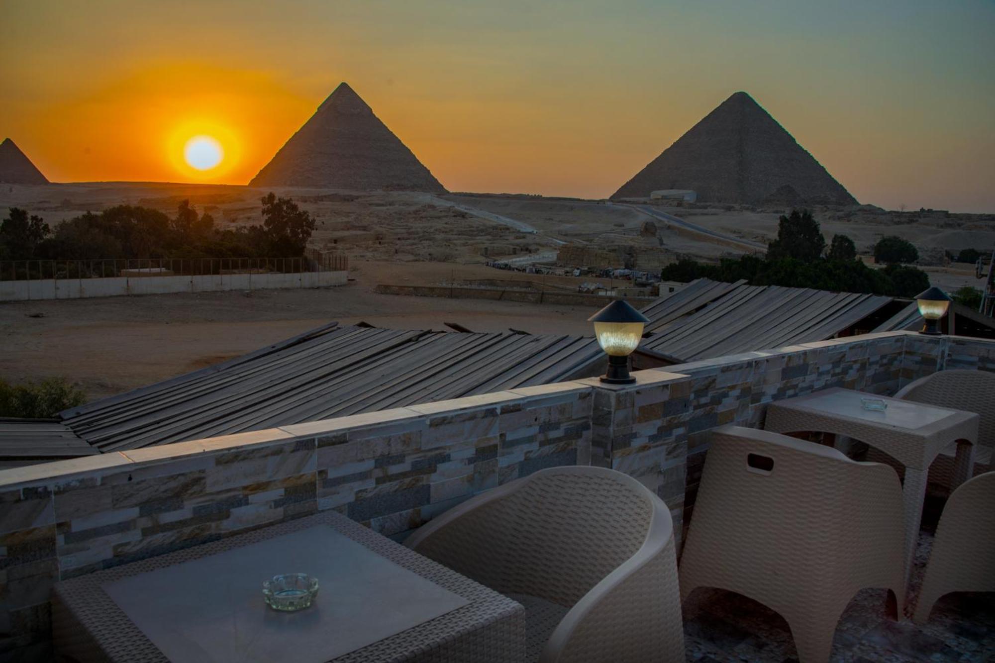 Auberge de jeunesse Anubis Kingdom Pyramids à Kafret el-Gabal Extérieur photo