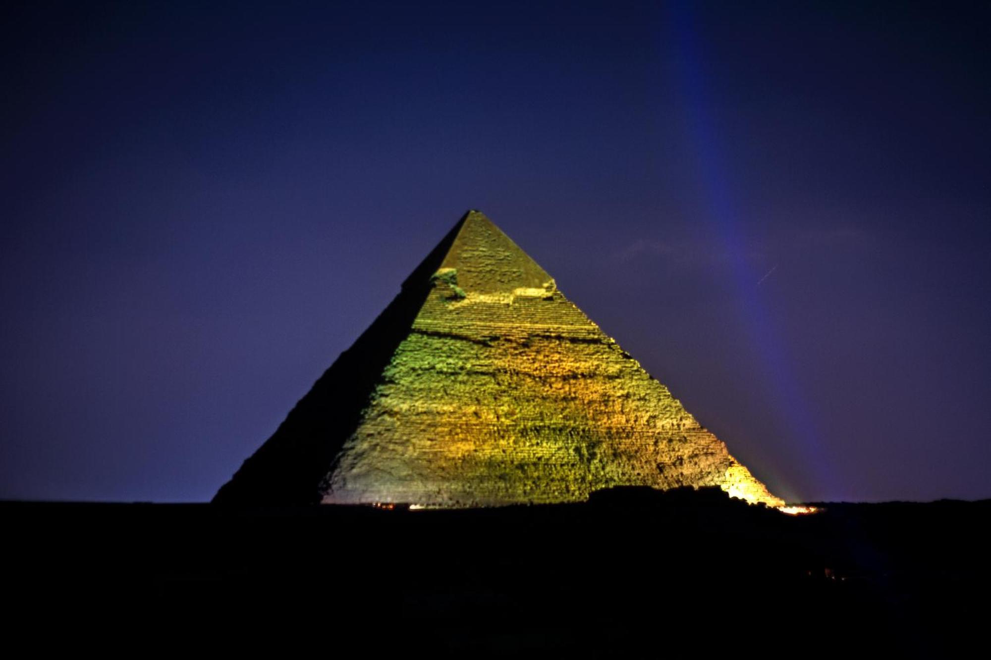 Auberge de jeunesse Anubis Kingdom Pyramids à Kafret el-Gabal Extérieur photo